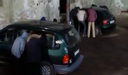 دو زخم زیبا در فیلم سکسی خارجی گروهی استخر