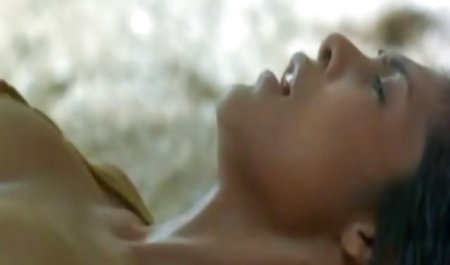 به دراز بکش عزیزم و پیچ و خم نکنید ، من به دلیل بدهی هایی که باید به فیلم سکسی خارجی لخت نوعی بازپرداخت شود ، شما را به یک دوست فروختم