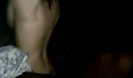 او برای نمک به همسایگان آمد و آنها آنچه انجام می دانلود فیلم سینمایی سکسی خارجی دادند را انجام دادند و در خارج از در ایستادند و شروع به ضبط از طریق تلفن کردند