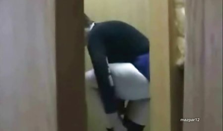 دستی از سبزه آماتور سکسی در پورنو فیلم سکسی انلاین خارجی آماتور داغ